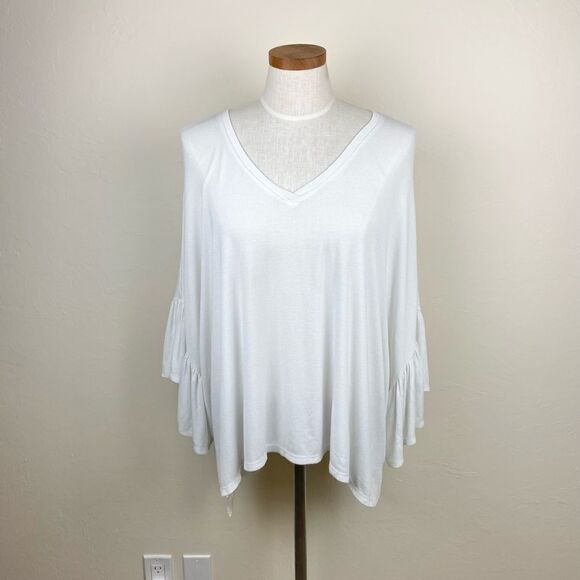 Anthropologie Akemi + Kin Oversized V-Neck Ribbed White Top - Picture 1 of 6
